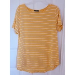 Pink Clover Button Back Yellow Striped Top L…